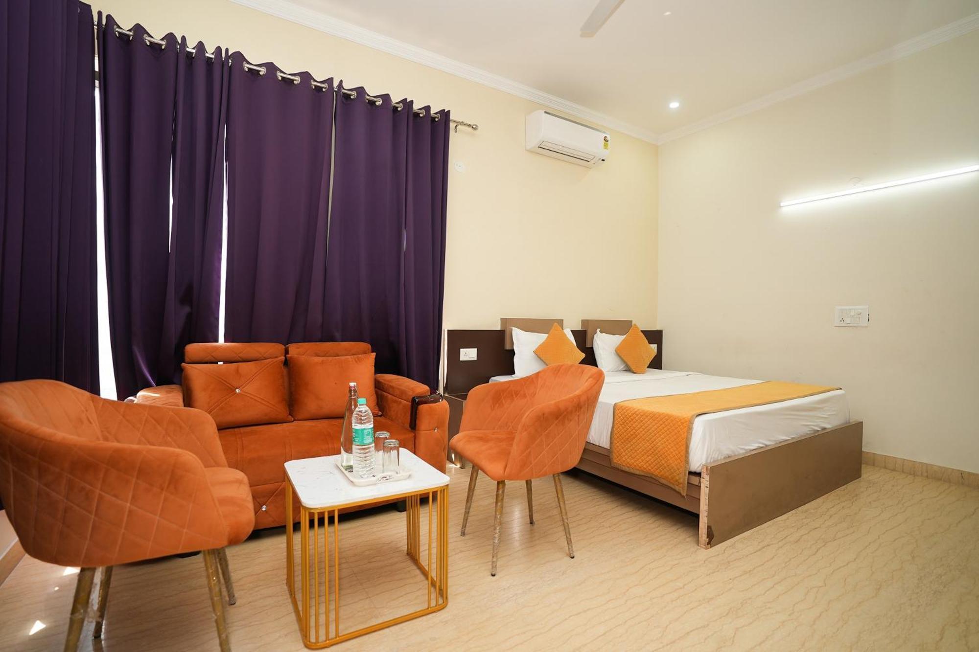Hotel A.P Residency 구르가온 외부 사진