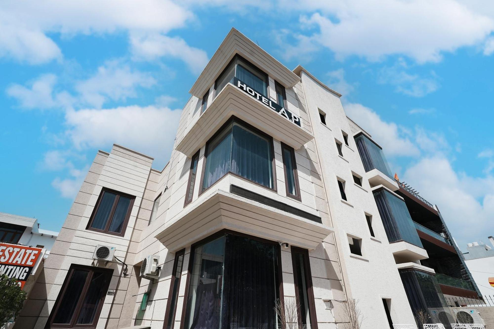 Hotel A.P Residency 구르가온 외부 사진